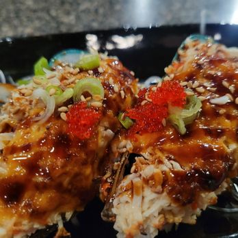 Sushi Bei - Green baked mussels - Sushi Bars Near Me - Gardena, California