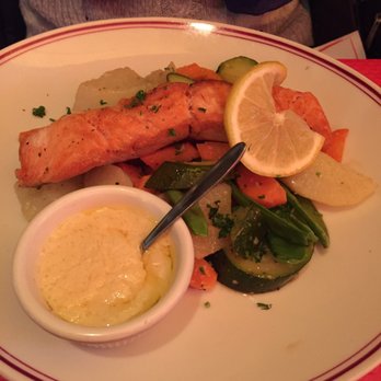 Le Musset - Salmon - French Near Me - Paris, 75 Le Musset - Salmon - French Near Me - Paris, 75