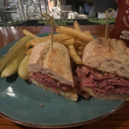 Pastrami sandwich