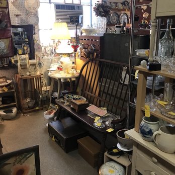 Powell Liberty Antique Mall - Antiques Near Me - Powell, Ohio