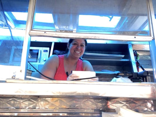 El Gallito Mexican Food Truck by null