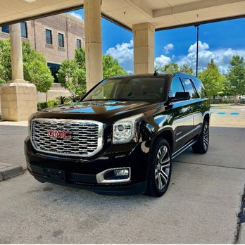 Blue Fox Chauffeurs - Secure Protected Luxury Drives
Blue Fox Chauffeurs - Town Car Service Near Me Blue Fox Chauffeurs - Secure Protected Luxury Drives
Blue Fox Chauffeurs - Town Car Service Near Me