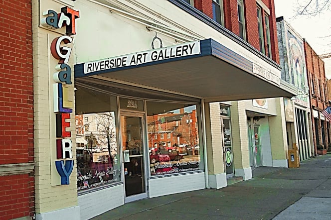 Social spots from Riverside Artists Gallery