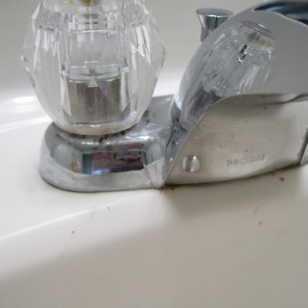 Cumberland Crossing - Move-in condition of one bathroom faucet. Not really what I call "clean" - Apartments Near Me - Cumberland, Rhode Island Cumberland Crossing - Move-in condition of one bathroom faucet. Not really what I call "clean" - Apartments Near Me - Cumberland, Rhode Island