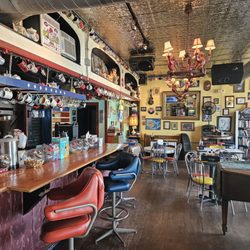 Las Vetas Lounge - Love the vibes!
