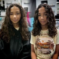 Chromatic Edge Salon - Curly Cut by Gina