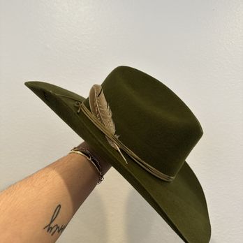 Wells Plus Willa Hat Bar - Hats Near Me Wells Plus Willa Hat Bar - Hats Near Me