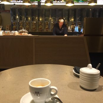 Mag by El Magnifico - Cafeteria Near Me - Barcelona, B