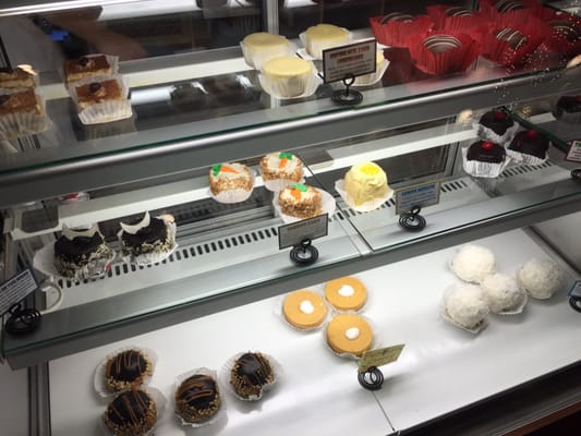 DeLorenzo's Pizza by null