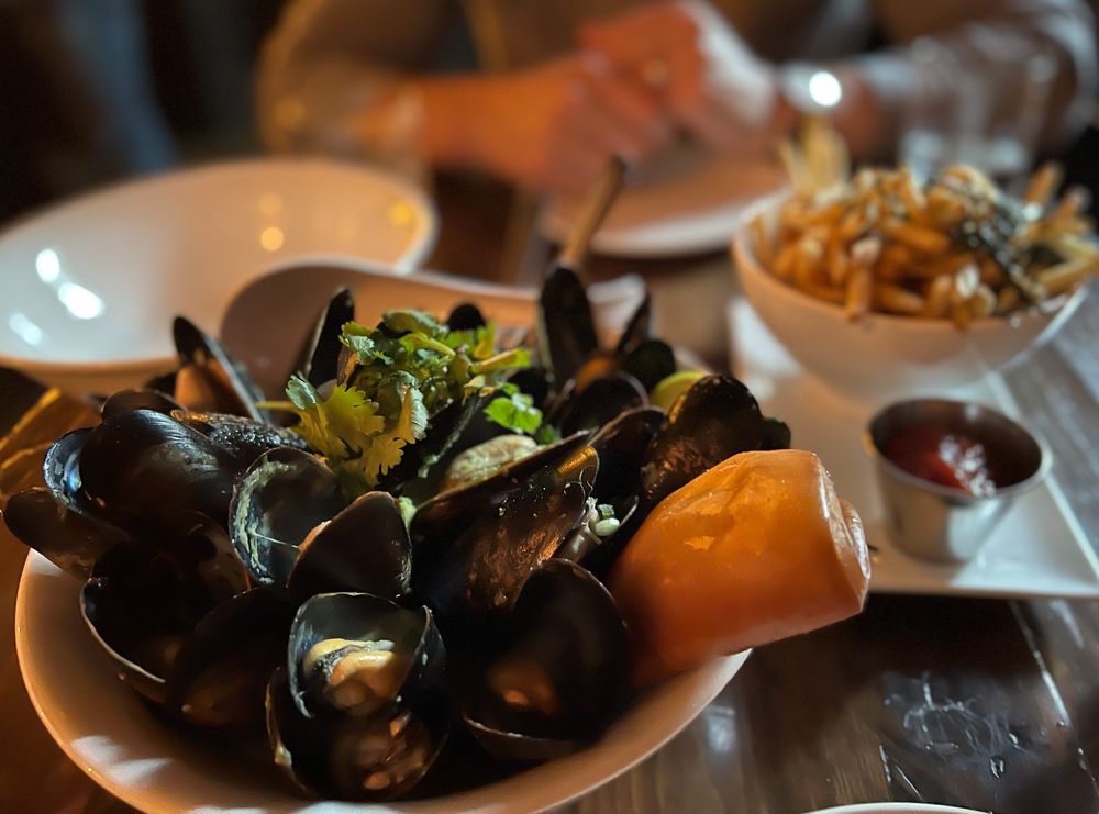 Social spots from Ama Raw Bar - East Village