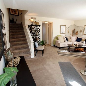 Brighton Valley - Spacious Living Room in our 2 BR Town Home - Apartments Near Me - Nashville, Tennessee Brighton Valley - Spacious Living Room in our 2 BR Town Home - Apartments Near Me - Nashville, Tennessee