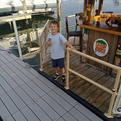 Pirates Pantry - Jayse trying to sink one of the cruising tikis.