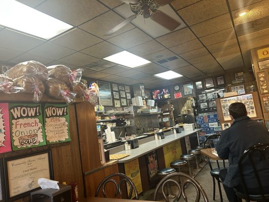 Uncle Harry's Deli Restaurant by null