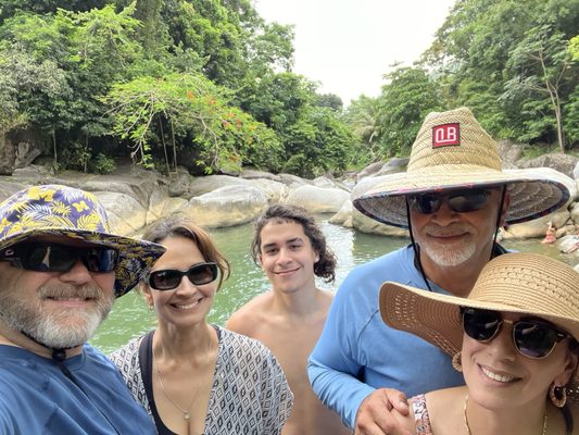 Charco El Hippie by null