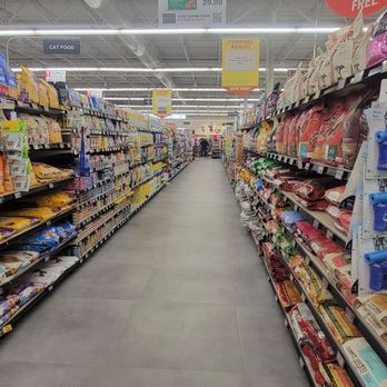 Hy-Vee - Grocery Near Me - Maplewood, Minnesota