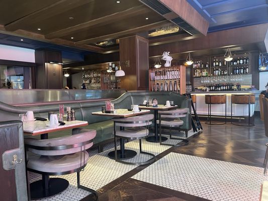 La Bella Trattoria by null