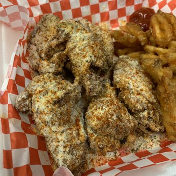 Gossip Shack 2 - CPR wings!! - Chicken Wings Near Me - Pflugerville, Texas