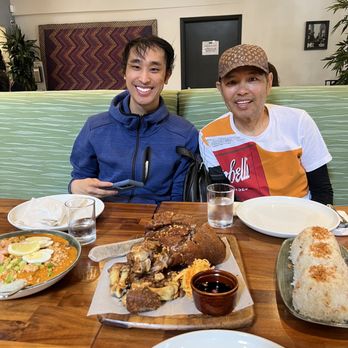 Avenida Restaurant - Filipino Near Me - San Mateo, California