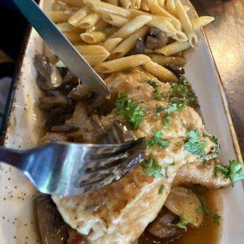 Sophie’s Pizza Bar - Pizza Near Me - Fairfield, Connecticut