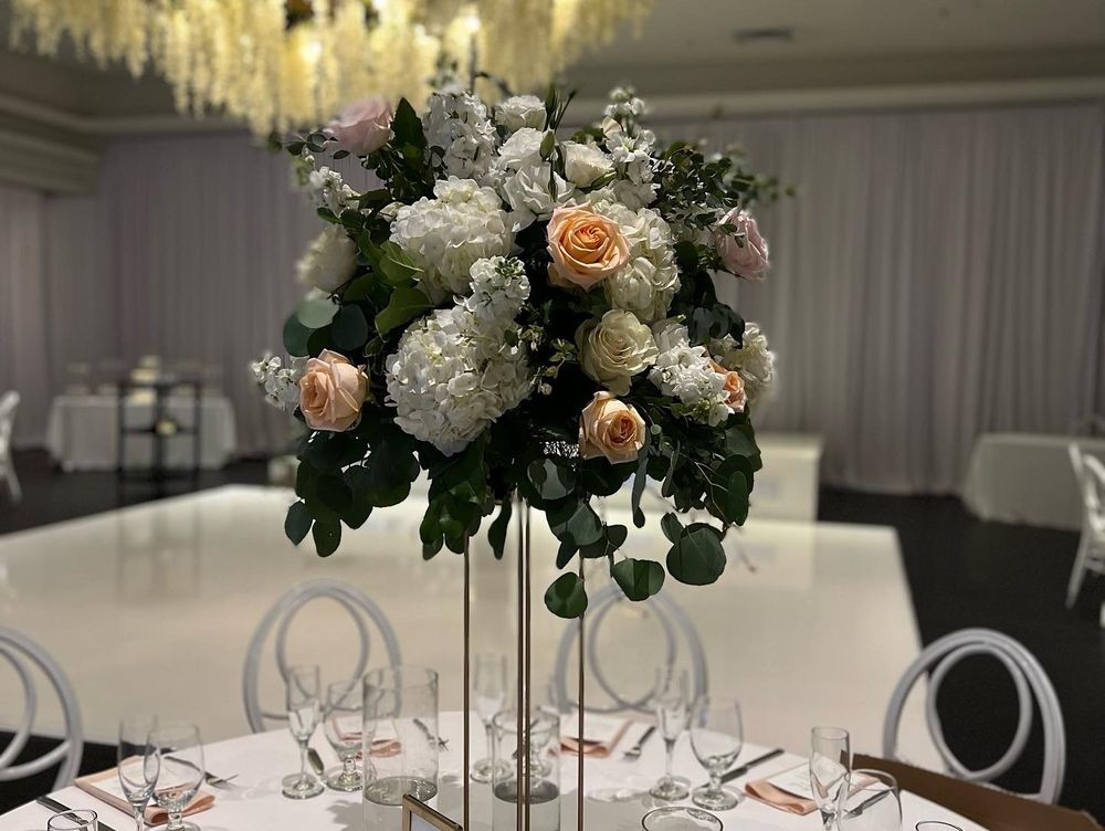 ROSE FLOWERS Updated July 2024 256 Photos & 31 Reviews 3720