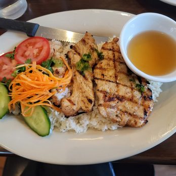 Pho Capital - Grilled chicken - Vietnamese Near Me - Montpelier, Vermont Pho Capital - Grilled chicken - Vietnamese Near Me - Montpelier, Vermont