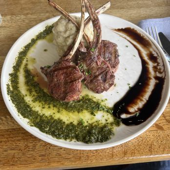Oblò - Lamb chops and mashed potatoes - Beer Bar Near Me - Santa Cruz, California Oblò - Lamb chops and mashed potatoes - Beer Bar Near Me - Santa Cruz, California