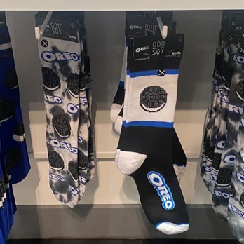 IT'SUGAR - Oreo socks - Candy Stores Near Me - Honolulu, Hawaii IT'SUGAR - Oreo socks - Candy Stores Near Me - Honolulu, Hawaii
