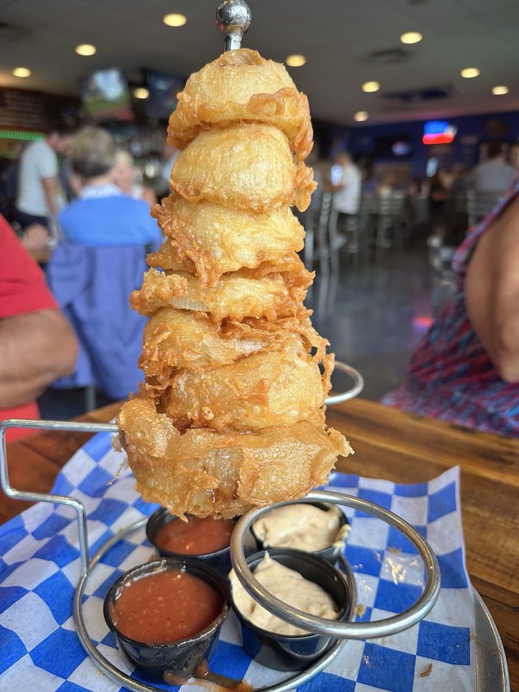 Crewitts Creek Kitchen & Bar