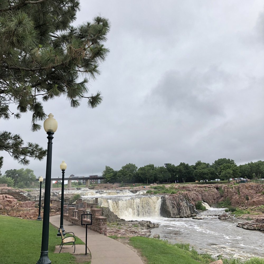 Falls Park - Parks Near Me - Sioux Falls, South Dakota Falls Park - Parks Near Me - Sioux Falls, South Dakota