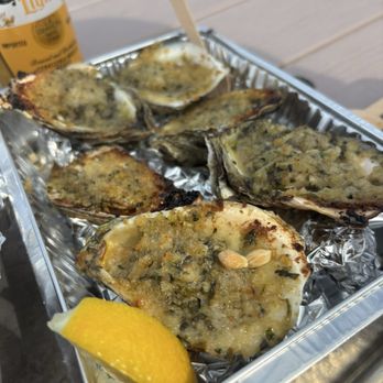 Copps Island Oyster Shack - "COPPS Rocks Oysters " spinach, Parmesan cheese, and breadcrumbs very flavorful. - Seafood Near Me - Stratford, Connecticut Copps Island Oyster Shack - "COPPS Rocks Oysters " spinach, Parmesan cheese, and breadcrumbs very flavorful. - Seafood Near Me - Stratford, Connecticut