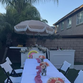 DD's Ice Cream - Caterers Near Me