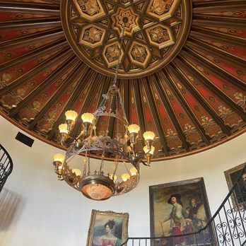 Geordie's at Wrigley Mansion - The mansion - New American Near Me - Phoenix, Arizona Geordie's at Wrigley Mansion - The mansion - New American Near Me - Phoenix, Arizona