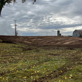 Kairys Landworks - a farm with a barn in the background - Excavation Services Near Me - Appleton, Wisconsin Kairys Landworks - a farm with a barn in the background - Excavation Services Near Me - Appleton, Wisconsin