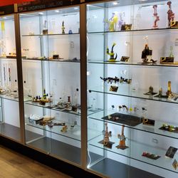 Honeypot Smoke Shop - Our Heady Glass Gallery typically sees fresh artwork monthly! Follow @headypotglass on instagram for all updates!