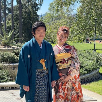 Kachou Kimono - kimono at the photoshoot site - Clothing Rental Near Me - Tujunga, California Kachou Kimono - kimono at the photoshoot site - Clothing Rental Near Me - Tujunga, California