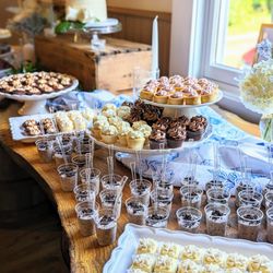 Sweet Revolution - Dessert shots, tartlets, cheesecakes & mini cupcakes