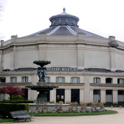 Théâtre Marigny - La façade du Théâtre Marigny, au coeur des Champs Elysées