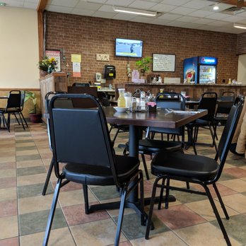 Granny's Family Restaurant - Dining area - Greek Near Me - Tonawanda, New York Granny's Family Restaurant - Dining area - Greek Near Me - Tonawanda, New York