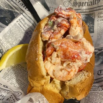 DJ's Clam Shack - Maine Lobster Roll - Seafood Near Me - Key West, Florida DJ's Clam Shack - Maine Lobster Roll - Seafood Near Me - Key West, Florida