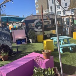 the outdoor seating area the outdoor seating area