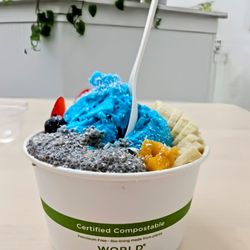 Blendful - I have been searching for a good Acai bowl since returning from Hawaii and having there's. This is a 5 star.