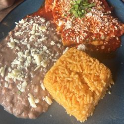 Primos Mexican Cuisine - Enchiladas