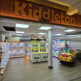 Eat Up - Food Court Near Me - Queens, New York