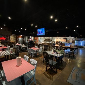Cousins Pit Barbeque - Dining room - Barbeque Near Me - Crowley, Texas