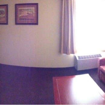 Larkspur Landing - Sunnyvale - Living room in the Executive suite. - Hotels Near Me - Sunnyvale, California