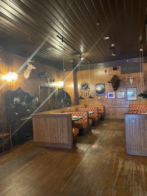Austin's Cattle Company by null