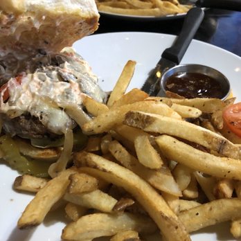Short’s Burger and Shine - Burgers Near Me - Marion, Iowa Short’s Burger and Shine - Burgers Near Me - Marion, Iowa