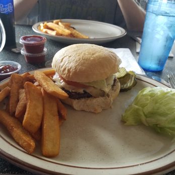 Chubby's - Burgers Near Me - Fresno, California