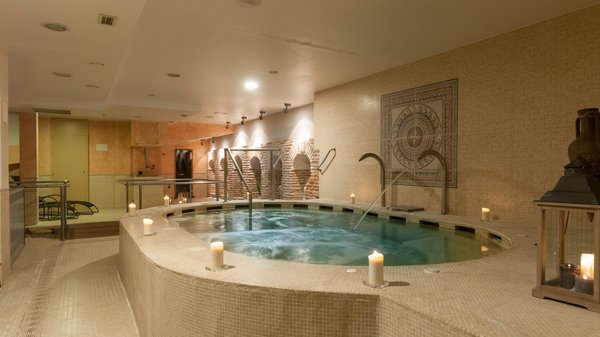 Eugenia de Montijo, Autograph Collection by null