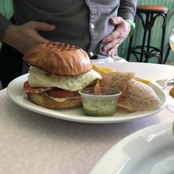 Bar Habana - Breakfast sandwich